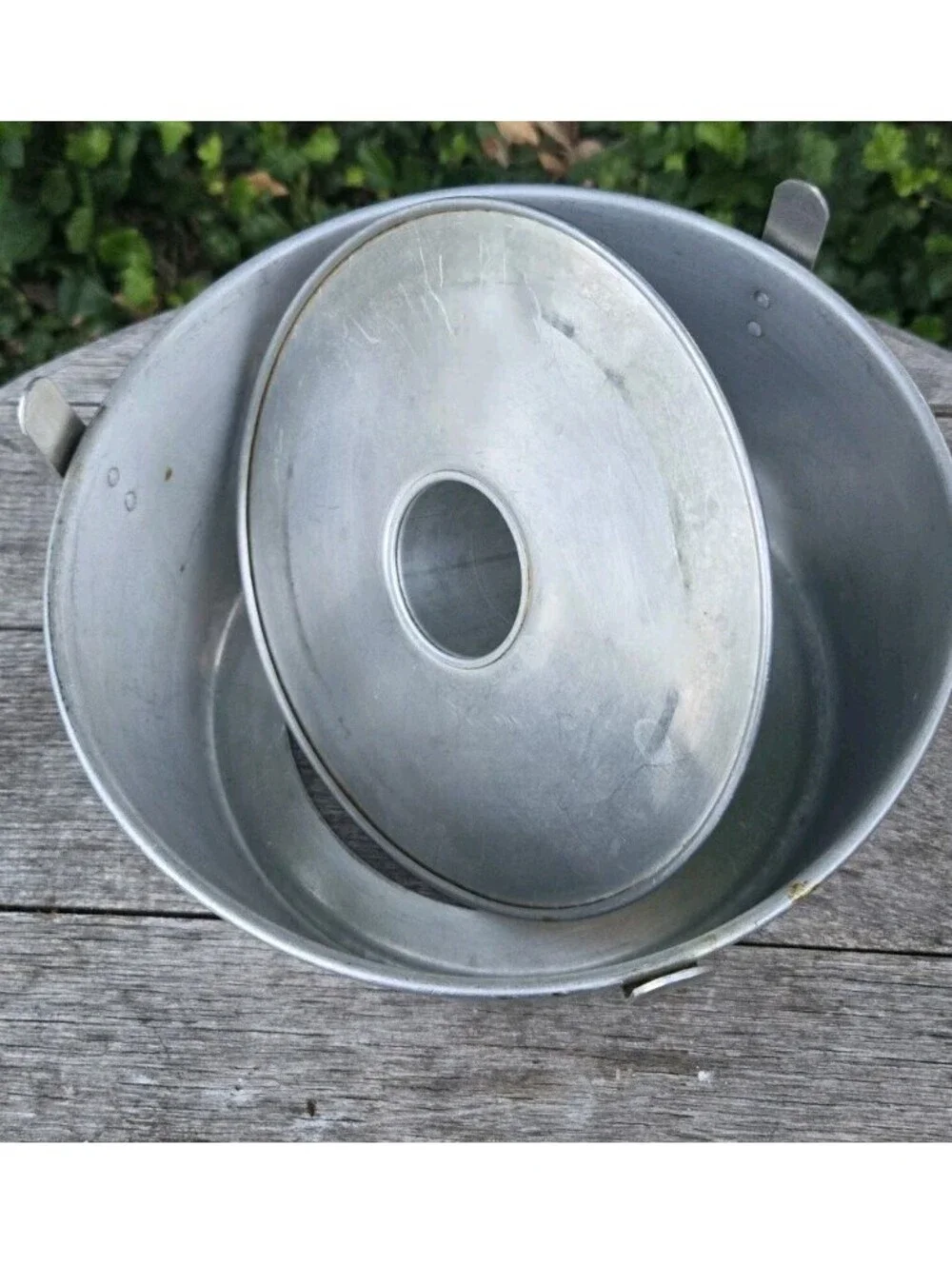 Vintage Aluminum 2 Piece 10